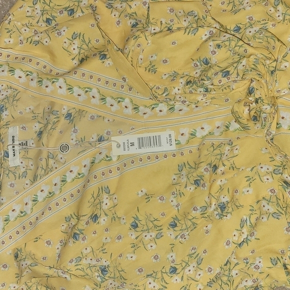 Max Studio V Neck Floral Print Hi-low Dress - Picture 5 of 6